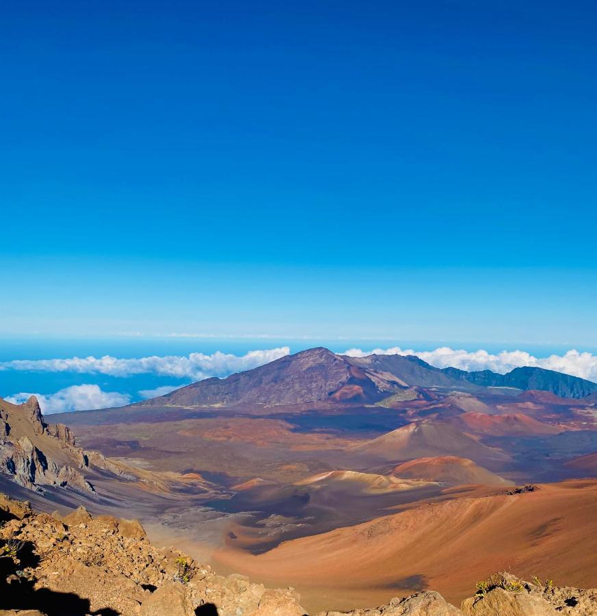 Explore Maui'S Diverse Campgrounds And Uncover The Island'S Beauty From Fresh Perspectives Every Day As You Journey With Aloha Glamp'S Great Jeep Equipped With A Rooftop Tent Пайа Екстериор снимка