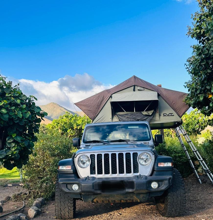 Explore Maui'S Diverse Campgrounds And Uncover The Island'S Beauty From Fresh Perspectives Every Day As You Journey With Aloha Glamp'S Great Jeep Equipped With A Rooftop Tent Пайа Екстериор снимка